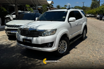 HILUX SW4