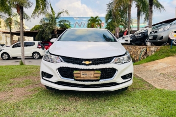 Cruze Lt