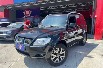 PAJERO TR4