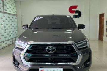 Hilux CD SRX 4x4