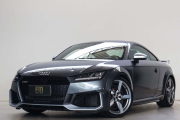 TT RS